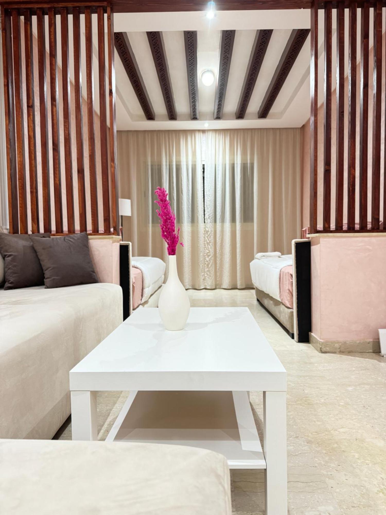 Suitouiss - Agdal 2 - Appartement A 2 Minutes De La Gare De Train Tgv Rabat Luaran gambar